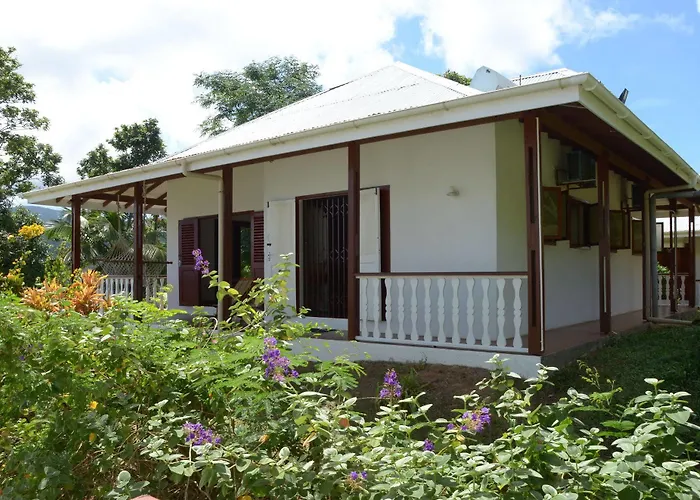 La & 3* Anse Royale